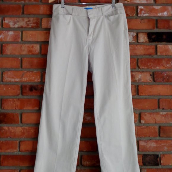 Dockers Women - Cream Colored Chinos - Picture 2 of 8